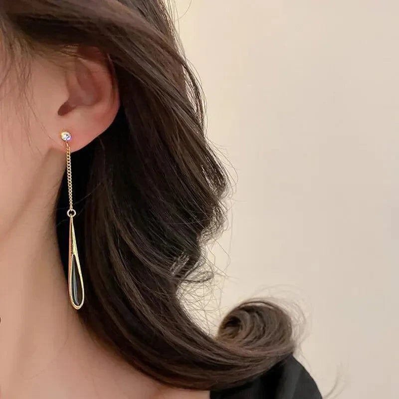 Geometric Square Tassel Drop Earrings – Gold Korean Fashion Jewelry