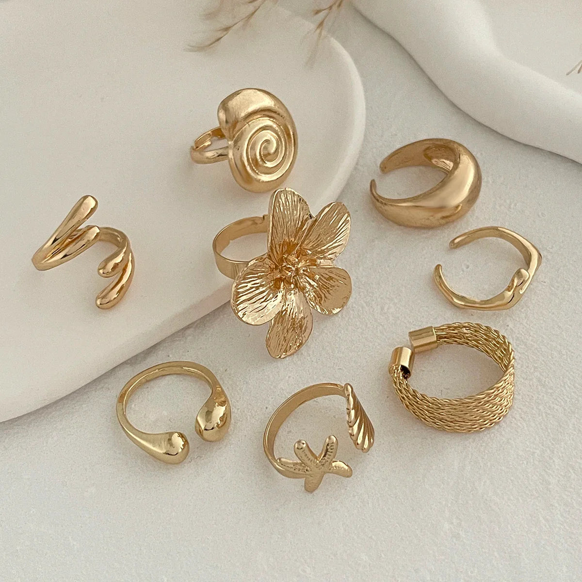 Ingemark 8Pcs/Set Vintage Metal Petal Flower Water Drop Open Rings for Women Trend 2025 Goth Geometric Ring Daily Jewelry Gift