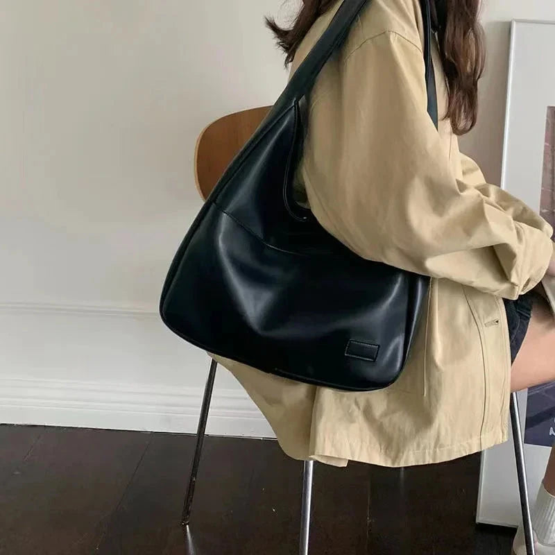 Large Capacity Black Leather Tote Bag – Women’s Casual Shoulder Bag