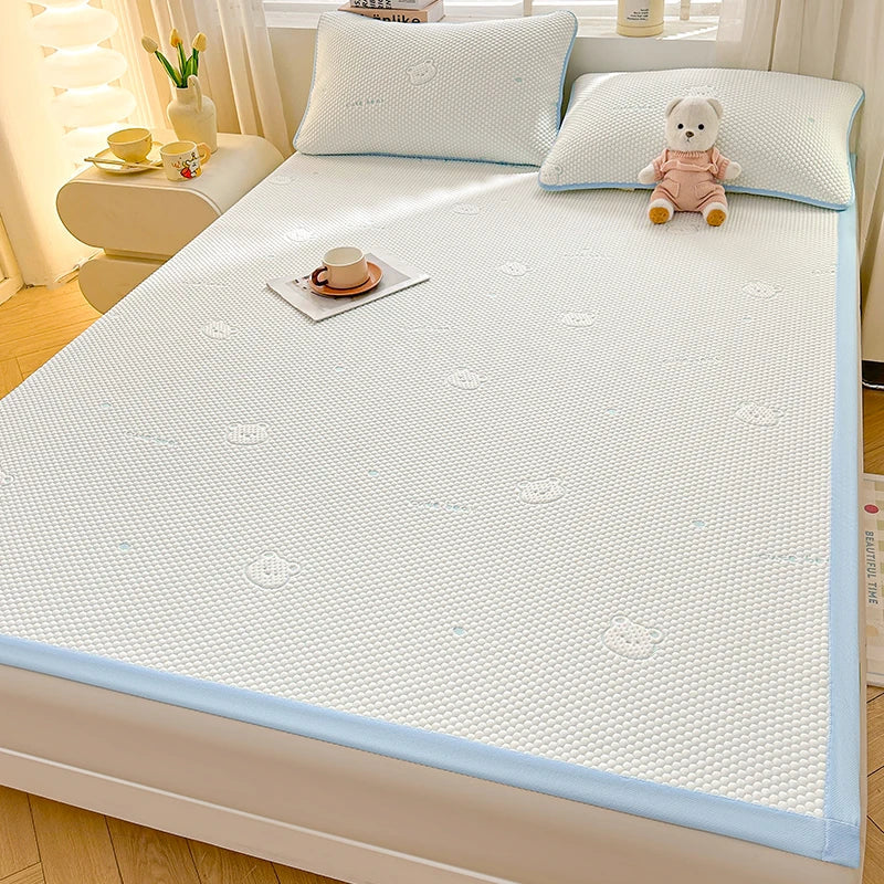 Summer 1PC Blue Cooling Pad Bed, Cute Cartoon Bear Printing Silk Pad, Washable Air Conditioning Soft Pad, Class A