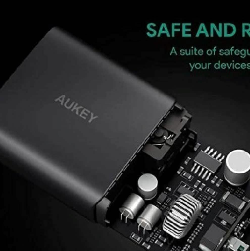 Aukey USB Wall Charger, Dual Port, USB-C 46W Power Delivery (Refurbished)