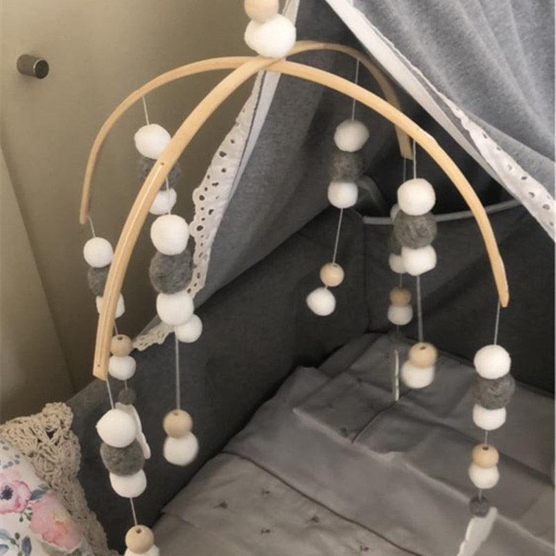 Baby Nordic Wooden Beads Wind Chimes with Wool Balls Nursery Mobile Crib Bed Bell Baby Bedroom Ceiling Wooden Beads Wind Chime Hanging Newborn Baby Bed Hanging Wind-bell Crib Tent Kids Room Decorations Ornaments