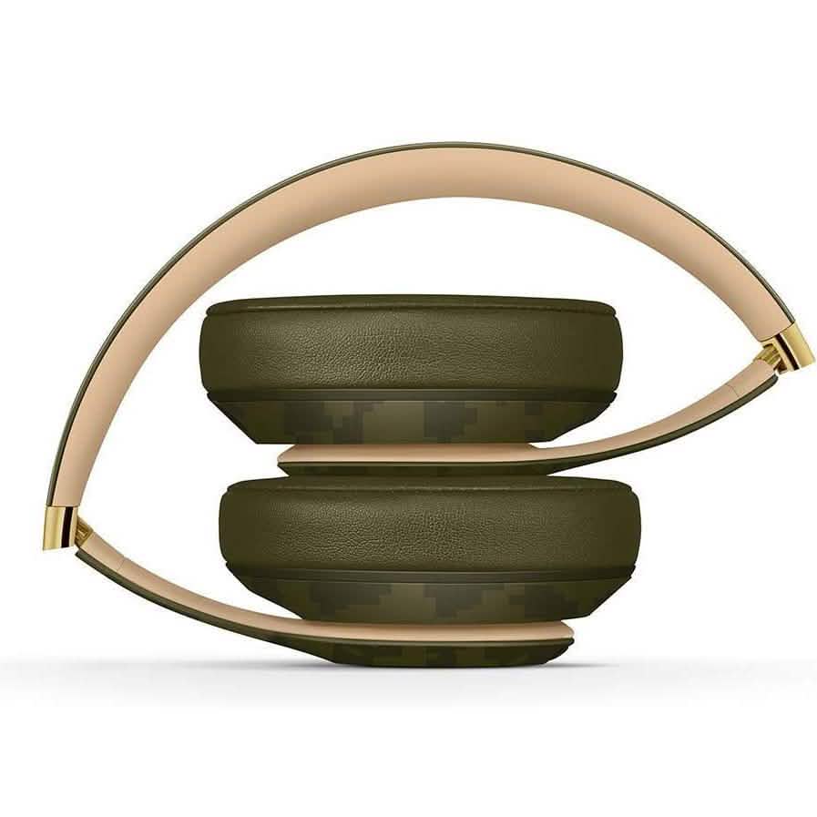 Beats Studio3 Wireless Headphones (Refurbished)