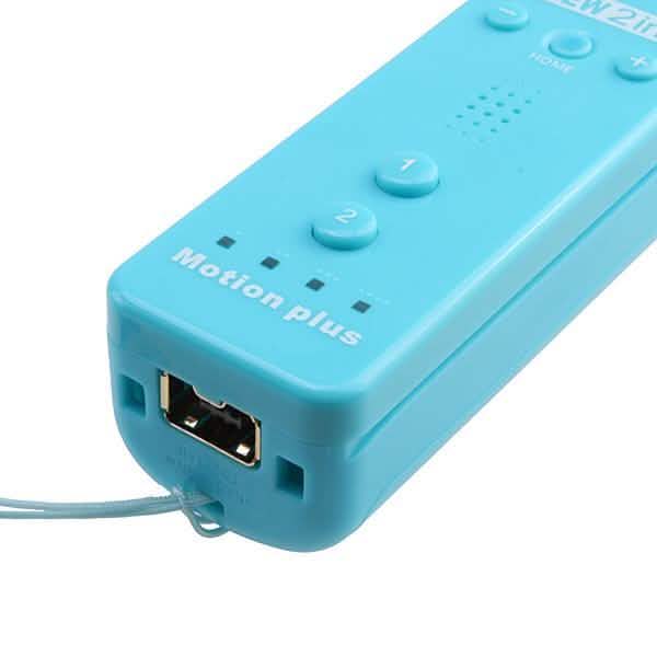 Built-in Motion Plus Remote and Nunchuck Controller For Wii