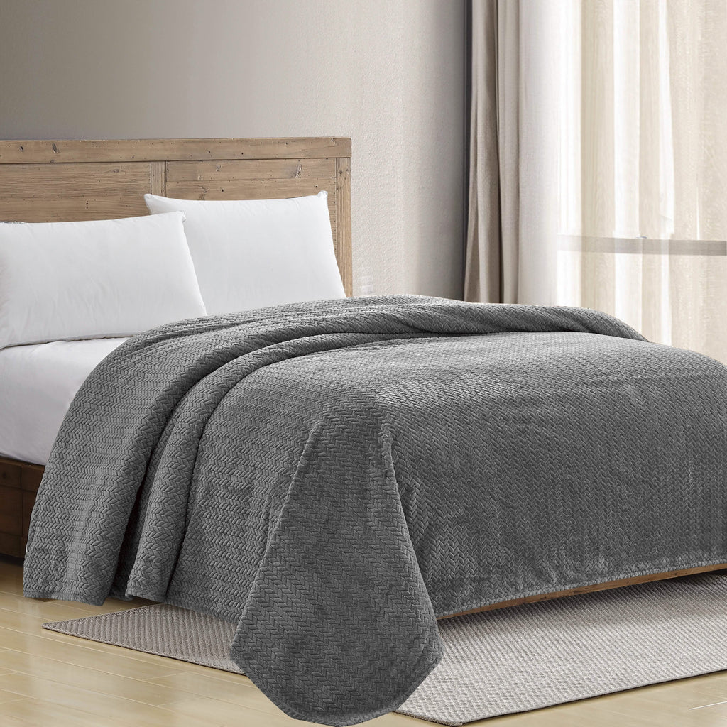Chevron Braided Bed Cover