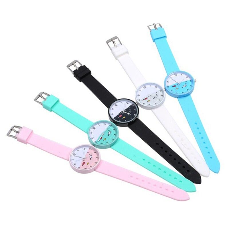 Children Quartz Sports Watch Waterproof Silicone Strap Outdoor Simple Children Wristwatch Colorful Boys Girls Watches Teenagers Student Time Wrist Watch Soft Silicone Band