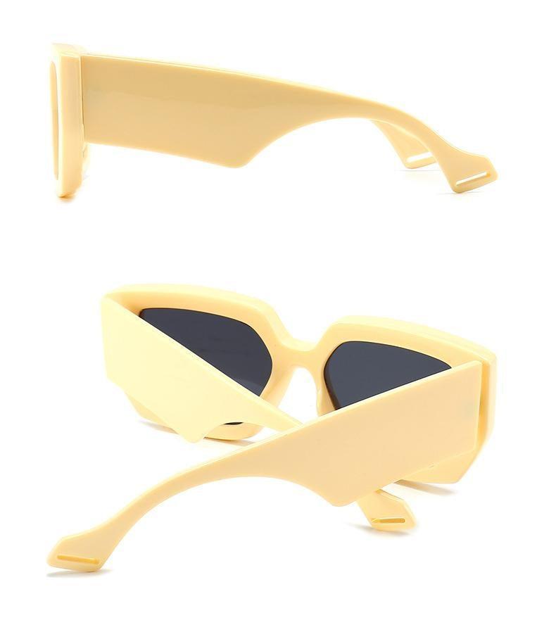 Classic Frames Style New Vintage Fashion Square Sunglasses For Men & Women Famous Luxury Design Big Frame Gradient SunGlasses For Female