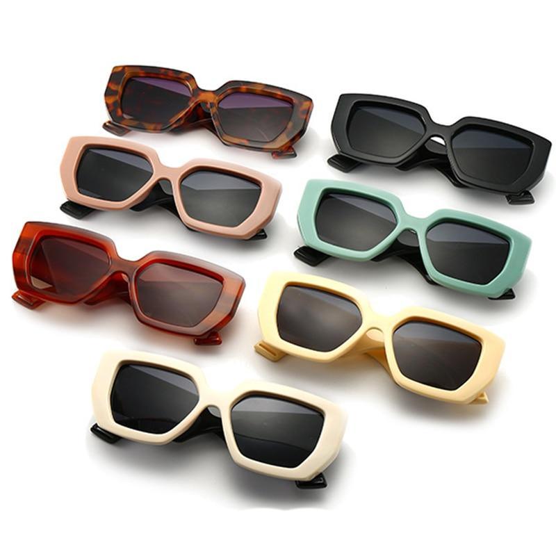 Classic Frames Style New Vintage Fashion Square Sunglasses For Men & Women Famous Luxury Design Big Frame Gradient SunGlasses For Female