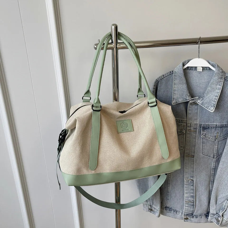 Contrast Travel Bag