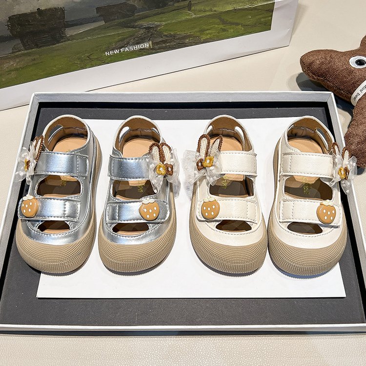 Girl Baby Cute Pendant Sandals Summer New Children's Princess Shoes Baotou Little Girl Soft Soled Shoes