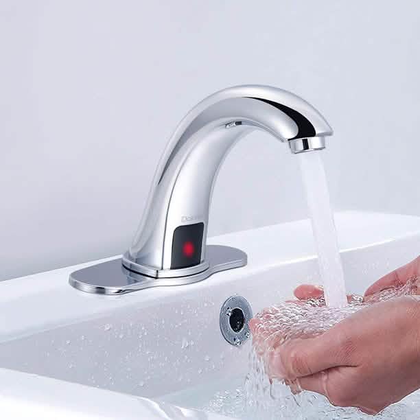 Dalmo Battery Powered Touchless Bathroom Faucet