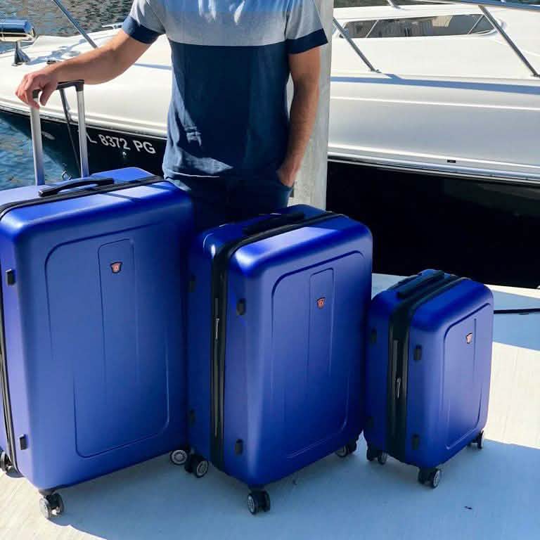 DUKAP Crypto Lightweight Hardside Spinner Luggage