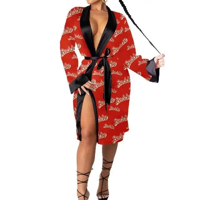 Elegant Women Indoor Robes Modern Design Bathrobes Ladies Long Sleepwear Soft And Comfortable Womens Bathrobes
