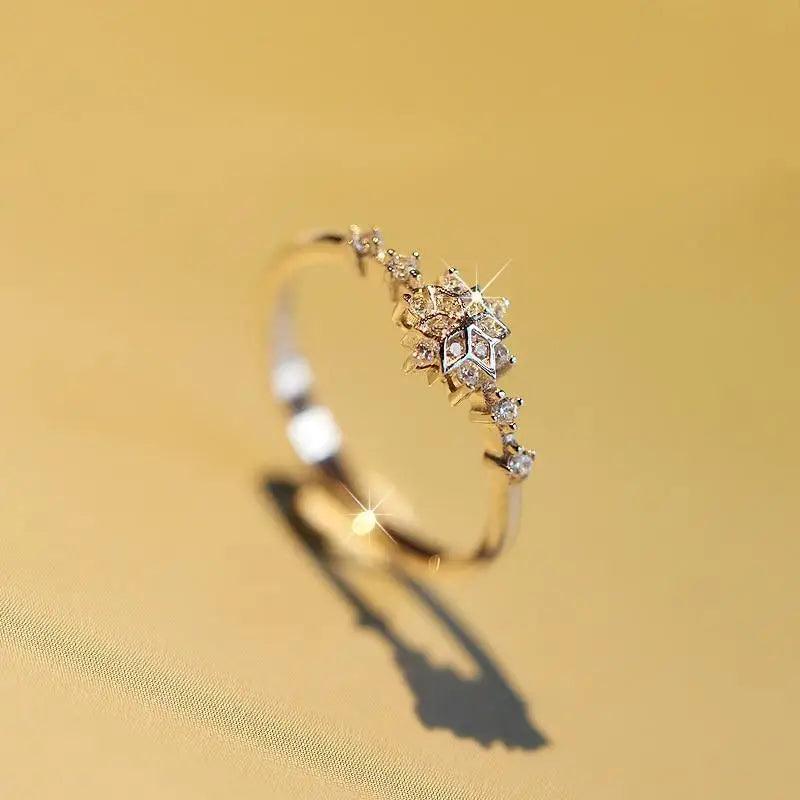 Fashion Luxury 925 Sterling Silver Snowflake Ring  - 2021 Trending Fashion Jewelry for women Wedding Band Ring Promise Love Engagement Rings