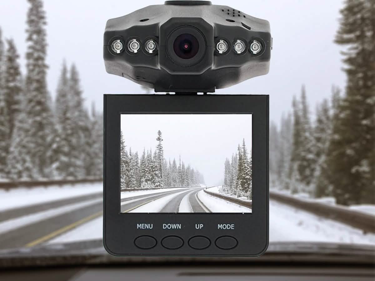 HD Vehicle Dashboard Camera with Accessories