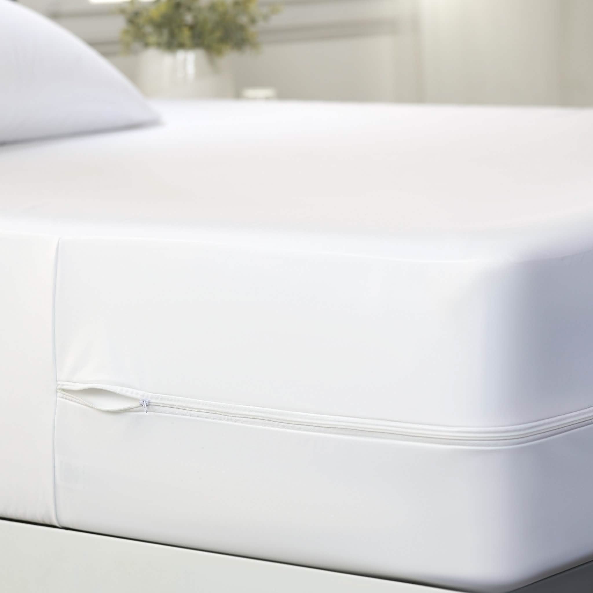 Home Collection Total Protection 6-Sided Mattress Encasement