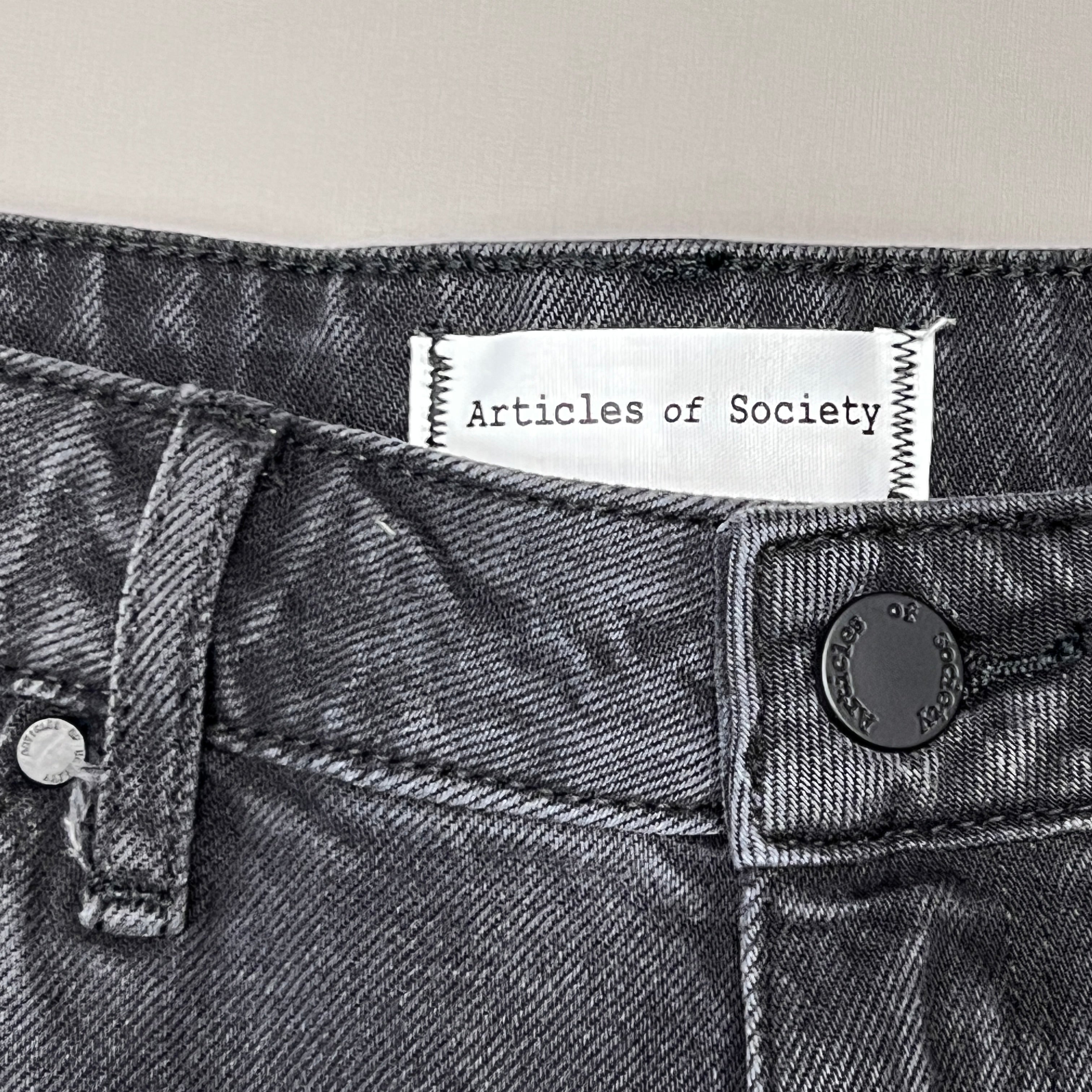 ARTICLES OF SOCIETY Kate Eleele Raw Hem Cropped Jeans Women's Sz 28 Black 4810TQB-720 (New)