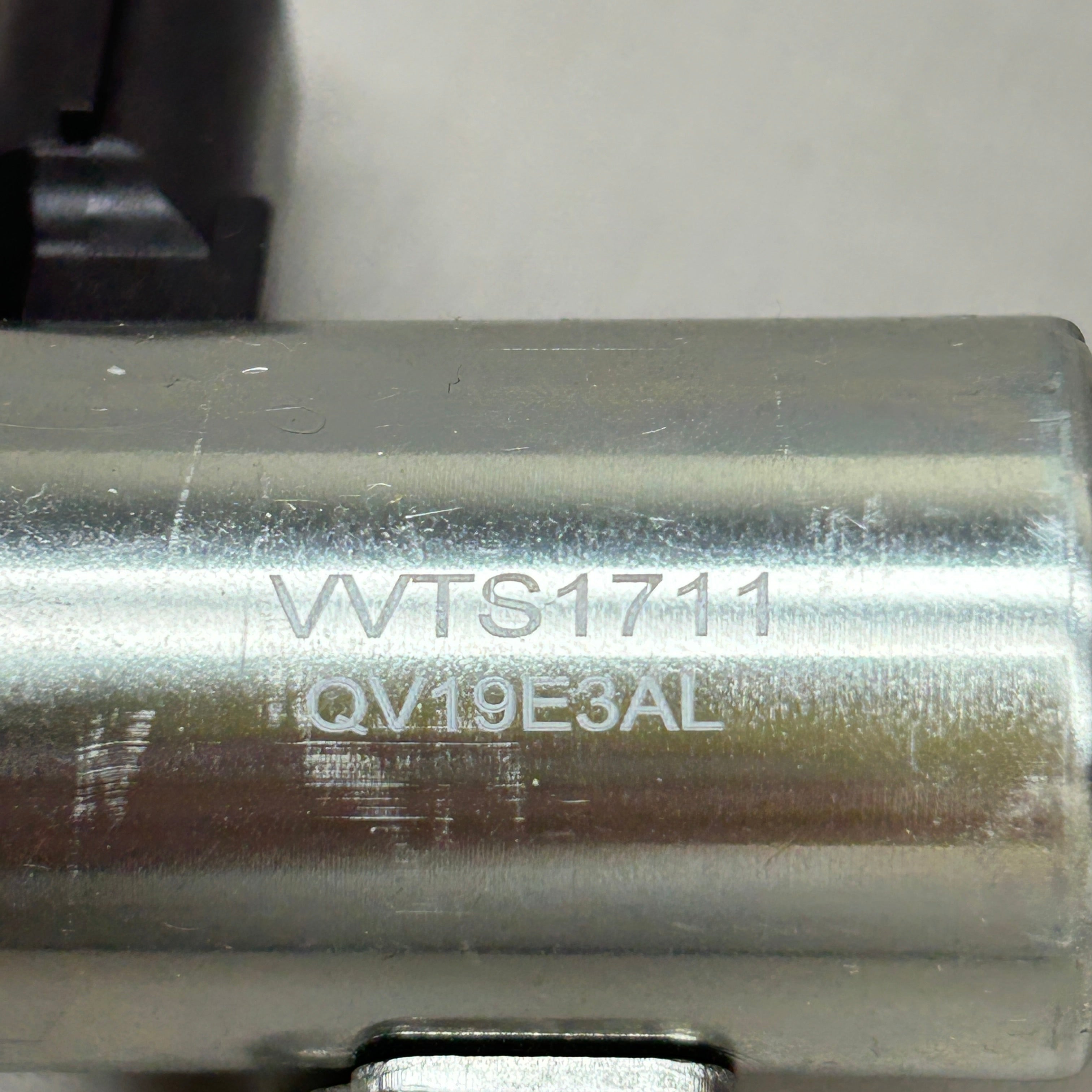 WAI GLOBAL Engine Variable Timing Solenoid VVTS1711 (New)