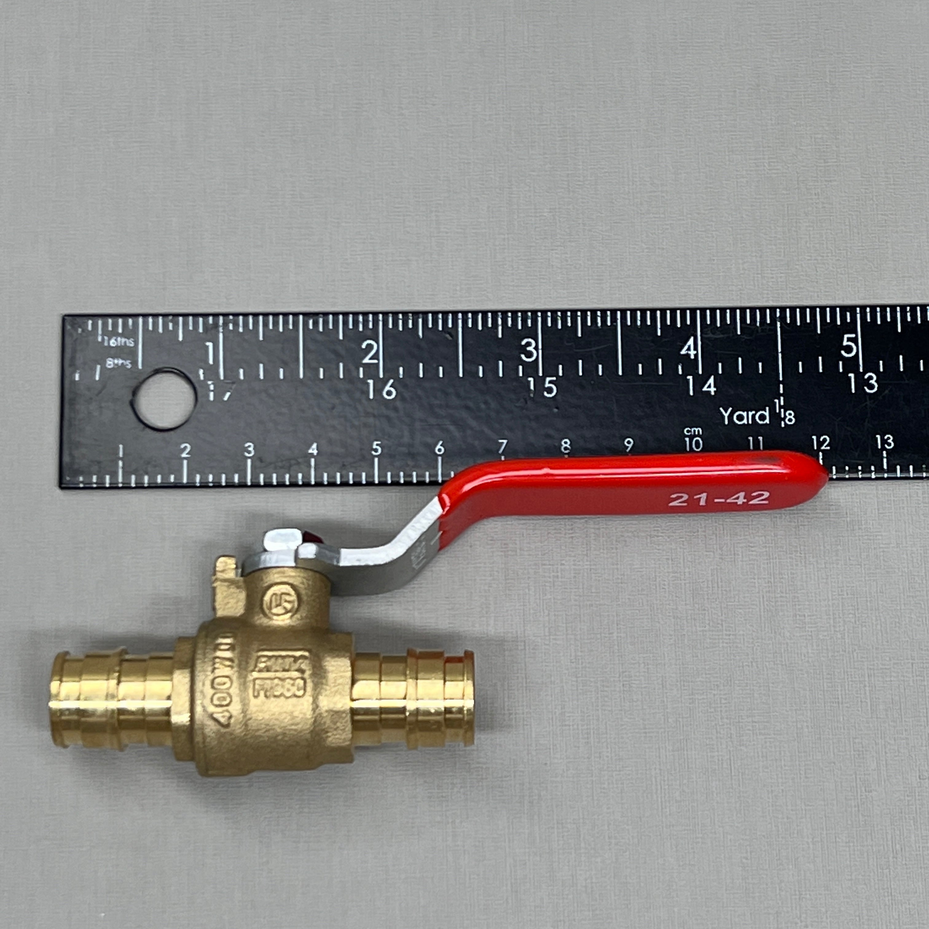 RED-WHITE VALVE Brass LF PEX Ball Valve 1/2" 0.28 lb 5015AB (New)