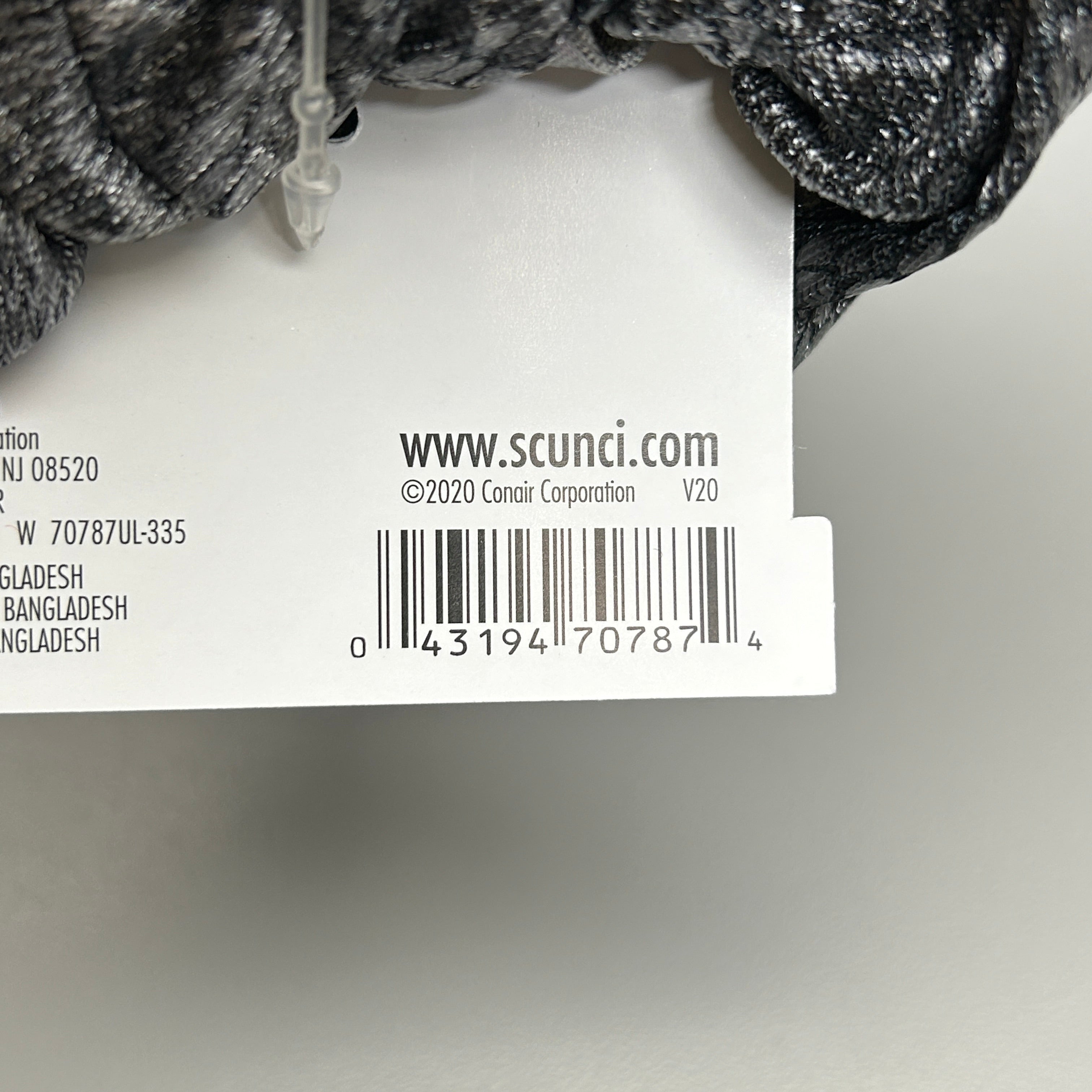 SCUNCI 3-PACK! Scrunchies 1959 Beauty Body Hair Soul 4-Pieces (New)