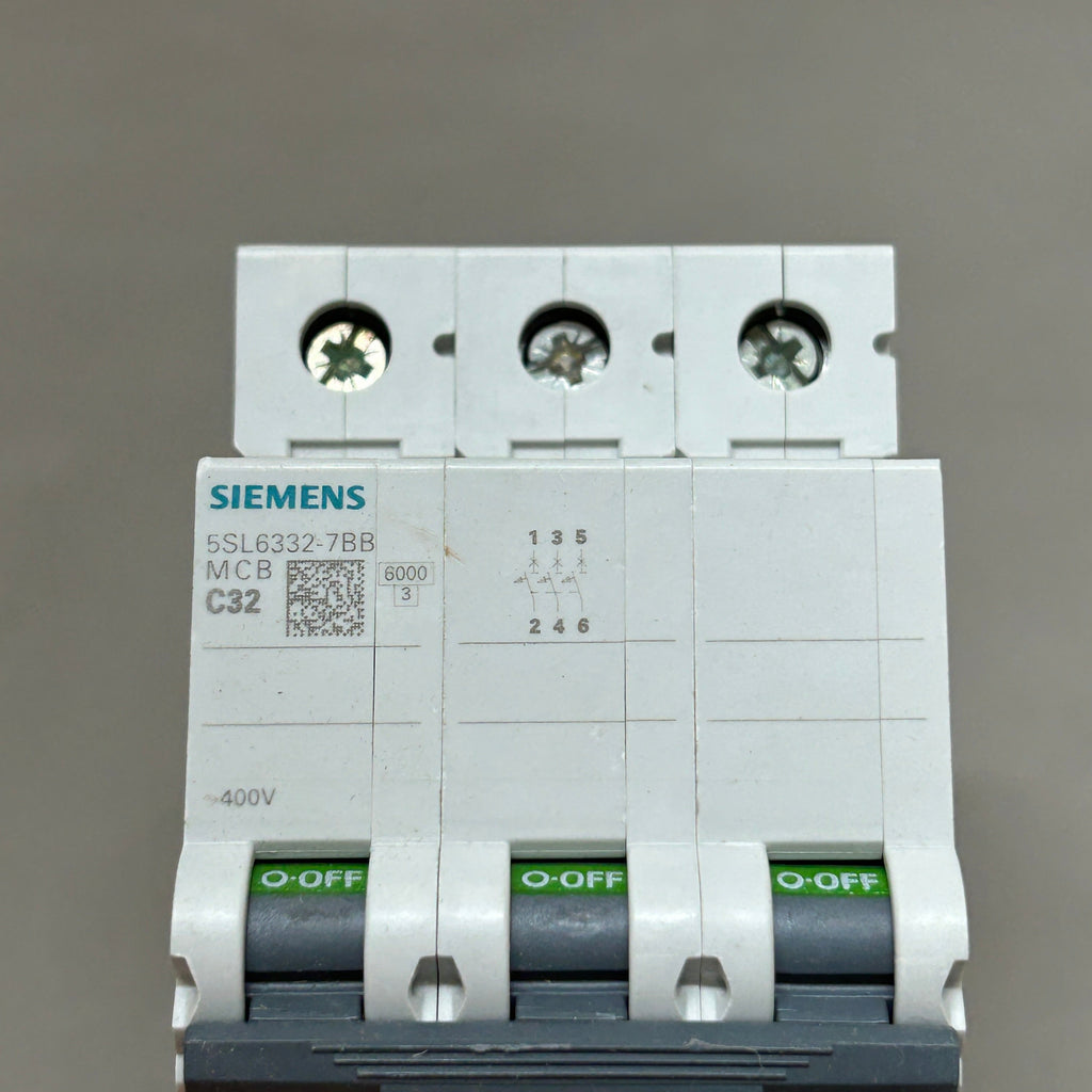 SIEMENS Miniature Circuit Breaker 230V 6KA Off-White 5SL6332-7BB (New)