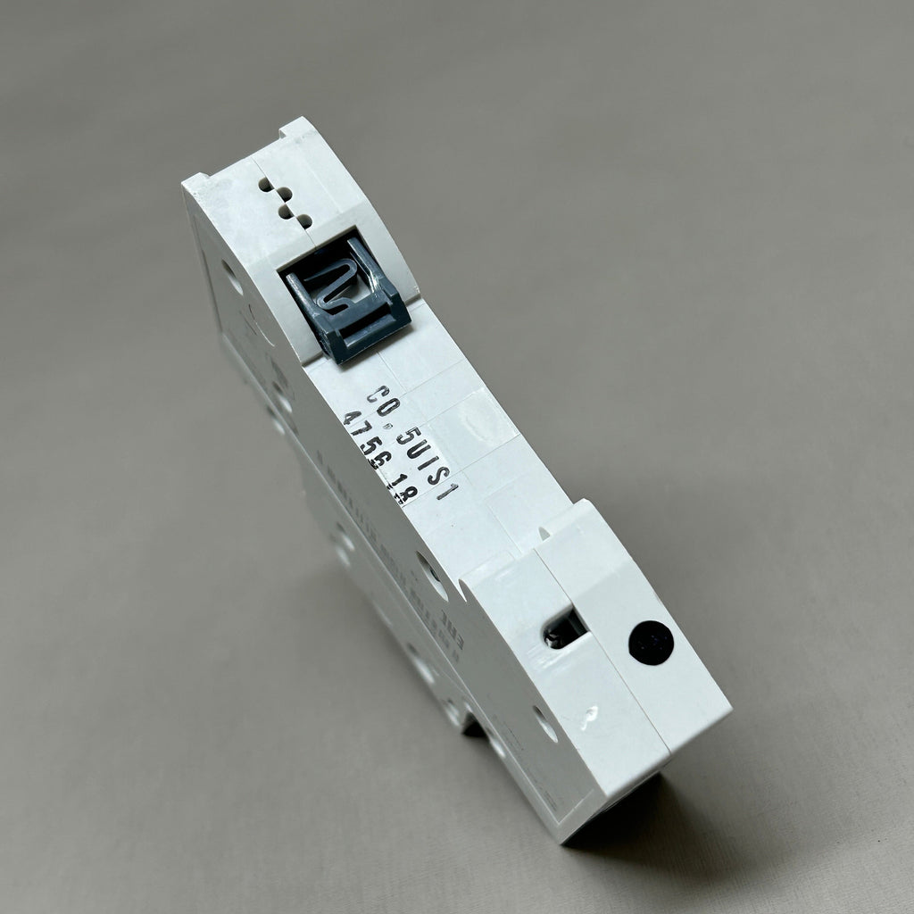 SIEMENS Miniature Circuit Breaker 230/400 V 6KA Off-White 5SL6105-7 (New)