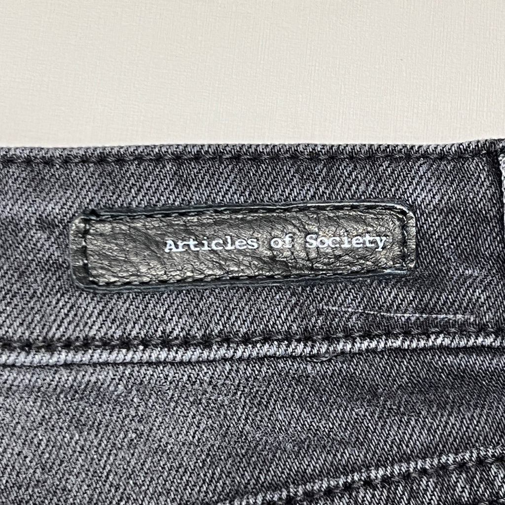 ARTICLES OF SOCIETY Kate Eleele Raw Hem Cropped Jeans Women's Sz 26 Black 4810TQB-720 (New)