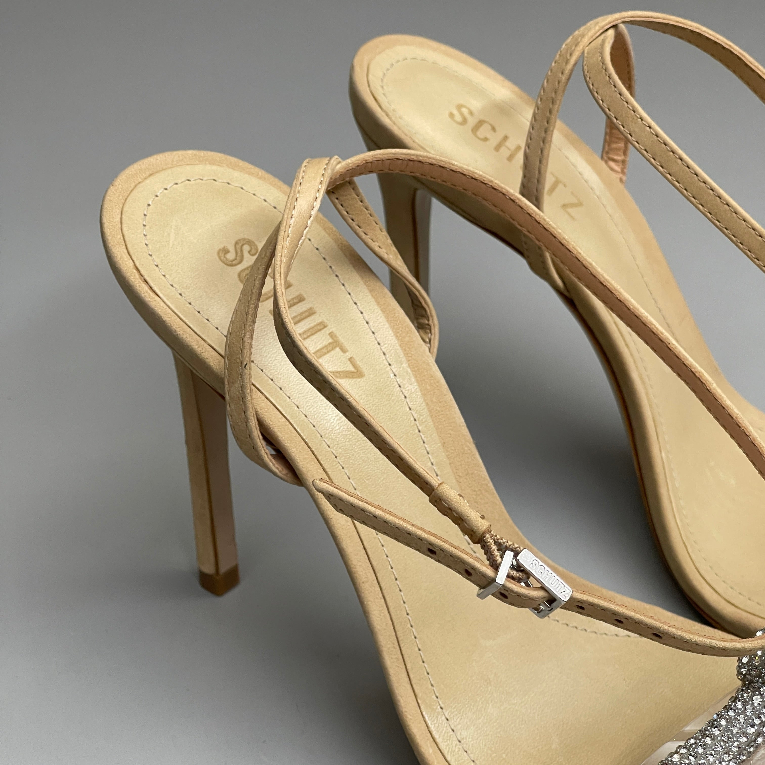 SCHUTZ Peaky Nubuck & Vinyl Multimaterial Women's Sandal Heel Light Nude Sz 9B (New)