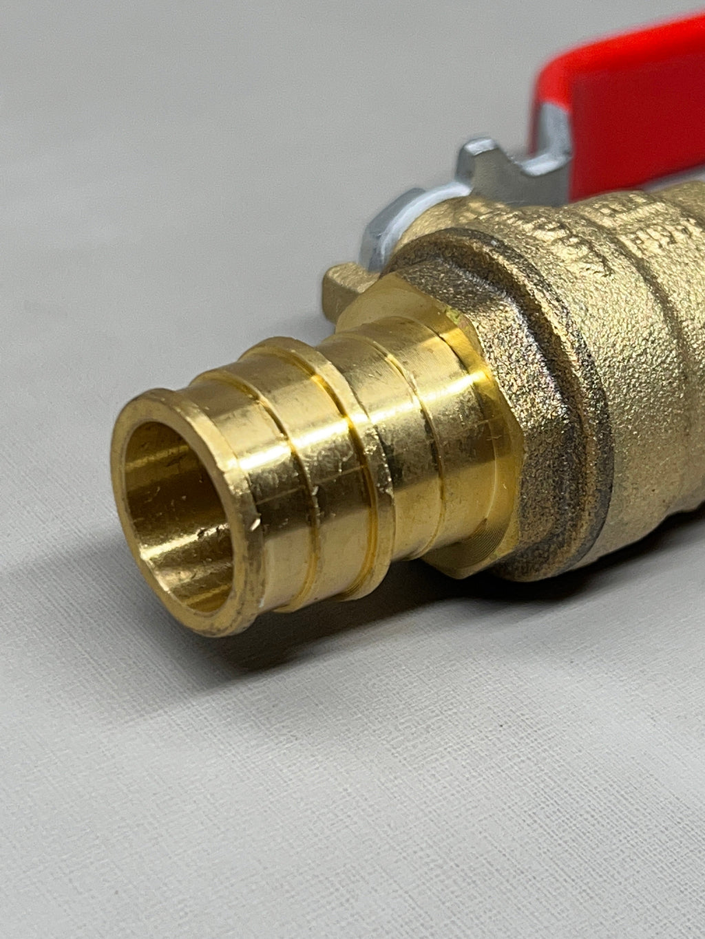 RED-WHITE VALVE Brass LF PEX Ball Valve 3/4" 0.5 lb 5015AB (New)