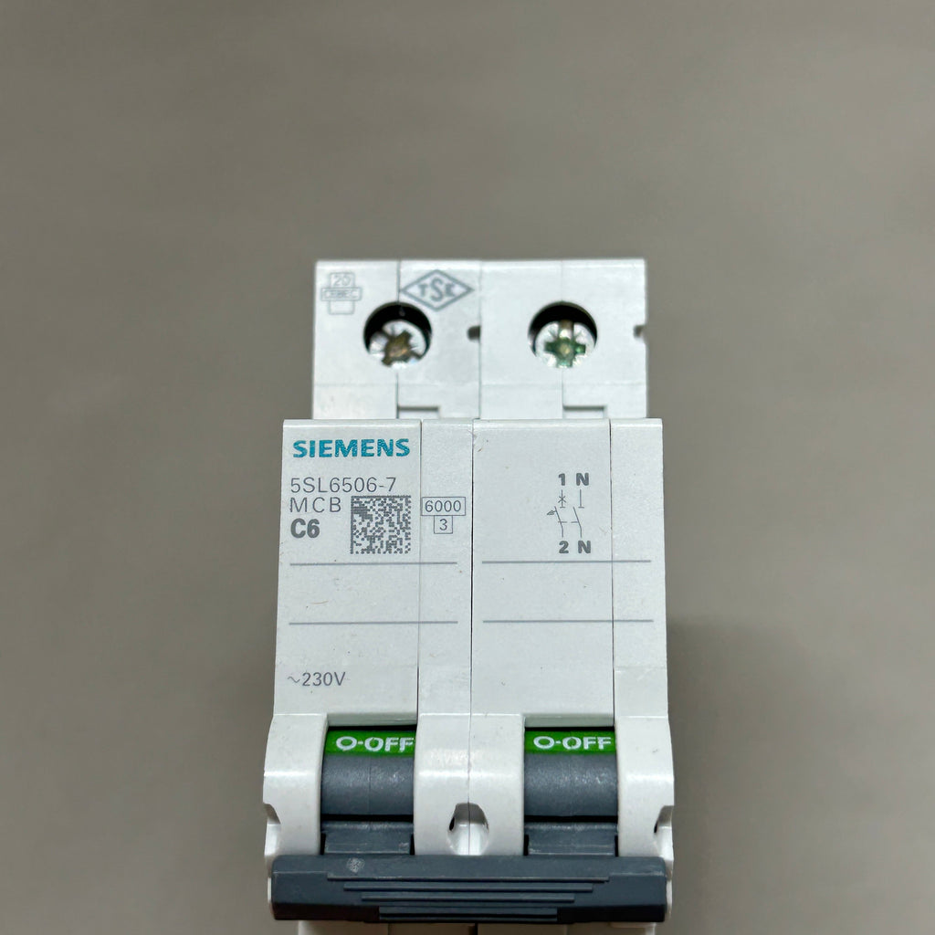 SIEMENS Miniature Circuit Breaker 230V 6KA Off-White 5SL6506-7 (New)
