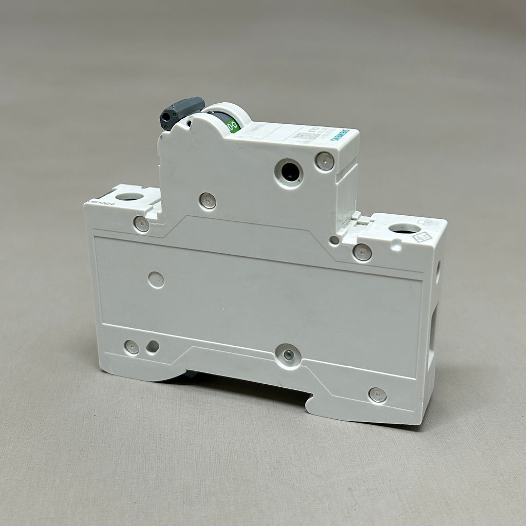 SIEMENS Miniature Circuit Breaker 230/400 V 6KA Off-White 5SL6105-7 (New)