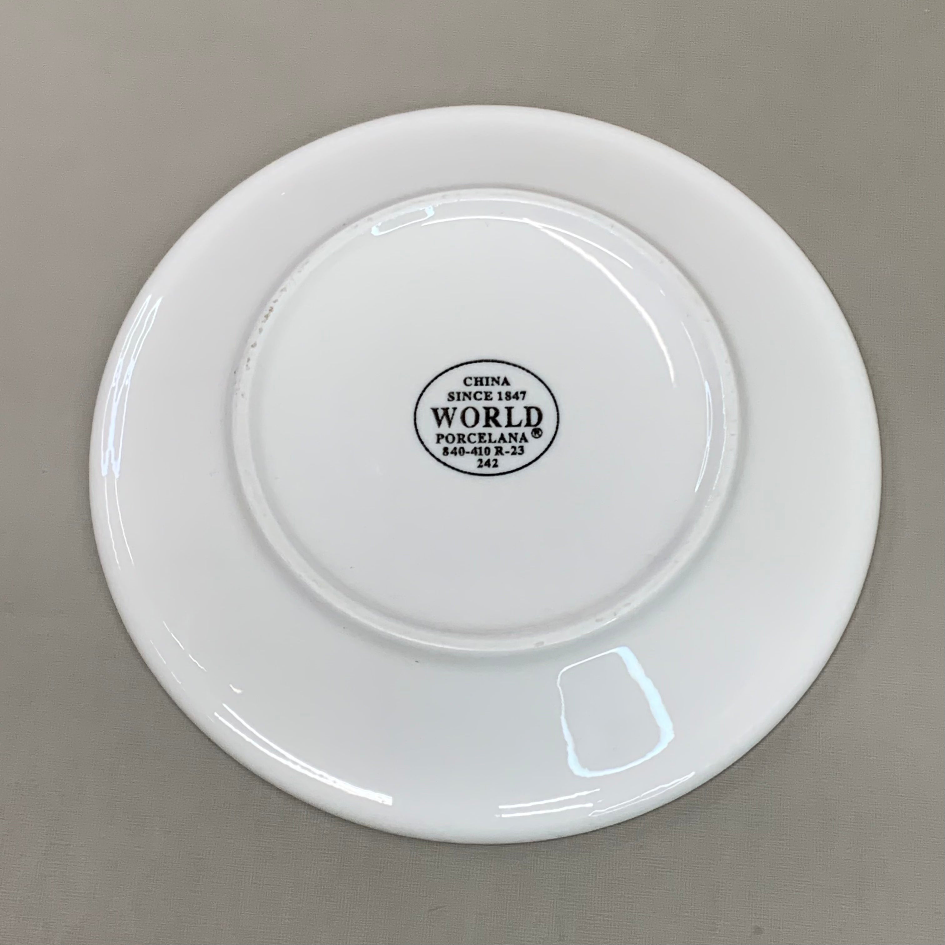 LIBBEY WORLD TABLEWARE 3 Dozen (36) Porcelana Plate 6.25" 840-410R-23 (New)