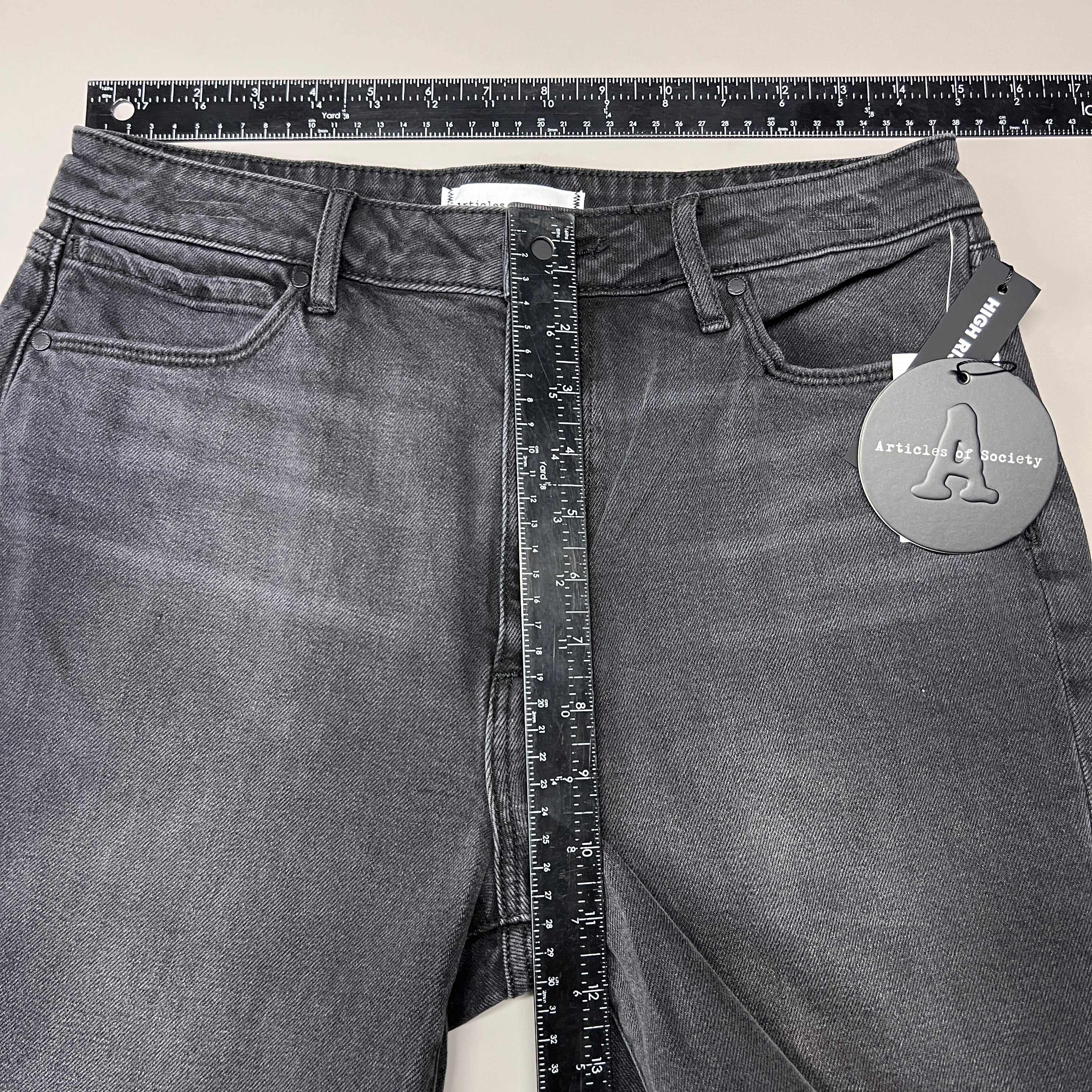 ARTICLES OF SOCIETY Kate Eleele Raw Hem Cropped Jeans Women's Sz 28 Black 4810TQB-720 (New)