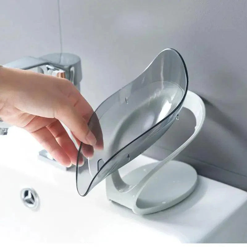 Leaf Shape Soap Box Creative Drain Soap Holder Bathroom Soap Holder Free Perforated Soap Dish For Bathroom Suction Cup Soap Dish Soap Dish with Draining Tray Soap Holder Saver for Shower Bathroom Keep Soap Bars Dry Clean