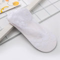 Leaves Patterned Lace Invisible Thin Short Lace Boat Socks Hollow Non-slip Shallow Socks For Women