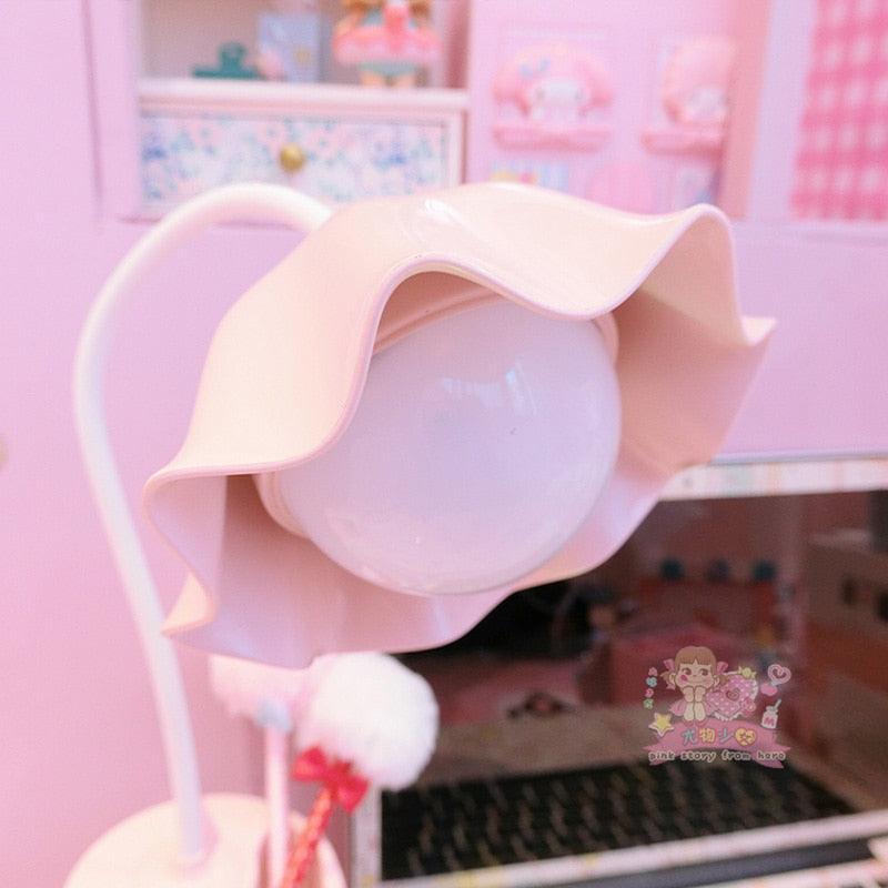 Lovely 3 Levels Dimmer Reading Table Lamp Pen Case Base Student LED Desk Lamp Girls Charge Bedside Lamp for Bedroom Studyroom Cute Study Lamps for Bedroom Décor