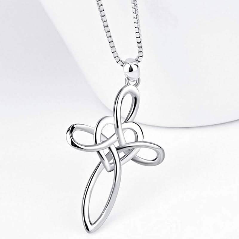 Lovely Sterling Silver Cross Pendant Necklace