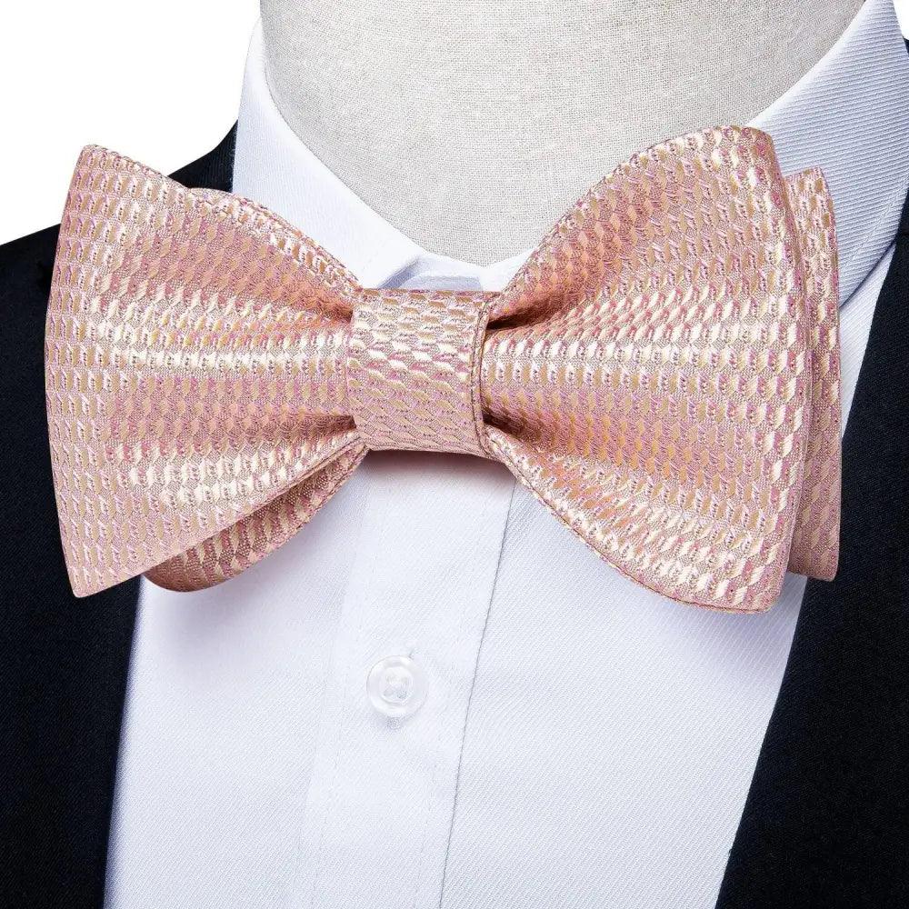 Luxury Pink Solid Men Bow Tie Silk Business Wedding Elegant Bowtie For Men Unique Desing For Every Occasion