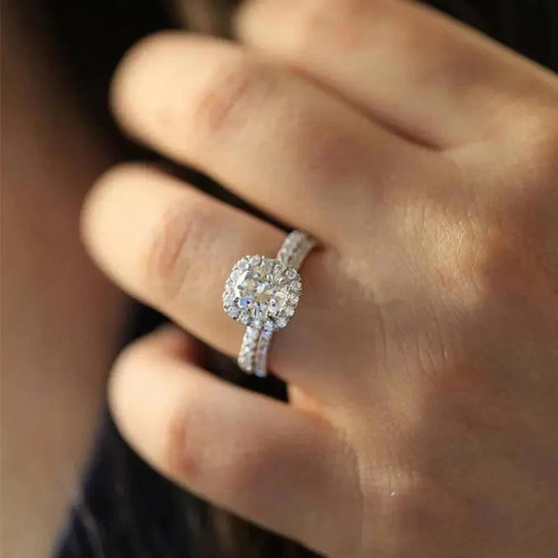 Luxury Style Crystal Engagement Ring - Ring Trends For 2021 Fashion Elegant Women Jewelry Wedding Jewelry