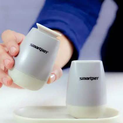 Magnetic Salt and Pepper Shaker Set