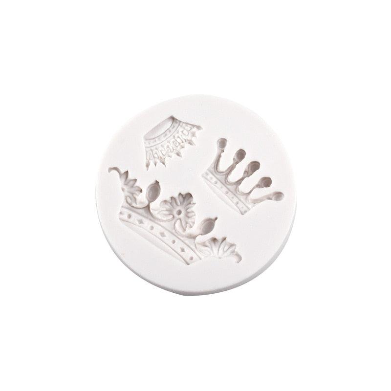 Mini Crown Silicone Mold Creative Cake Decoration Tool Practical Cake Mold Chocolate Mold Baking Tool Accessories Cake Tool Crown Fondant Silicone Molds Chocolate Candy Cake Decorating Tools Cake Supplies