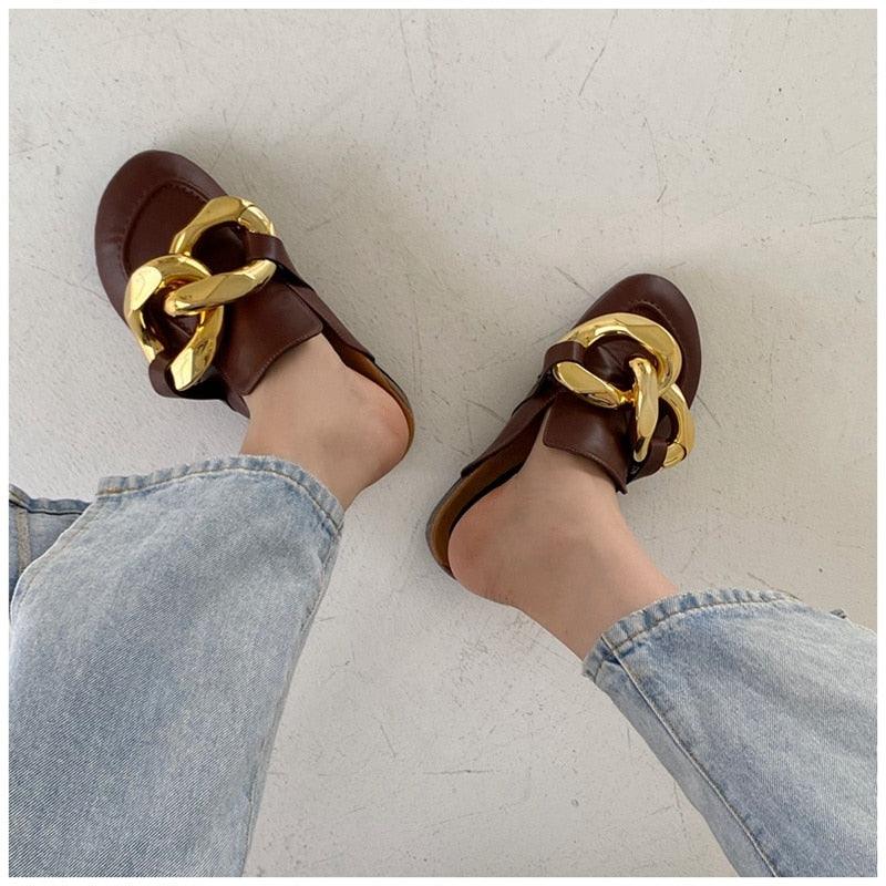 Gold Chain Women Slipper Closed Toe Slip On Mules Shoes Round Toe Low Heels Casual Slides Flat Sandals Slip On Slide Sandals Elegant Heels Slides Slippers