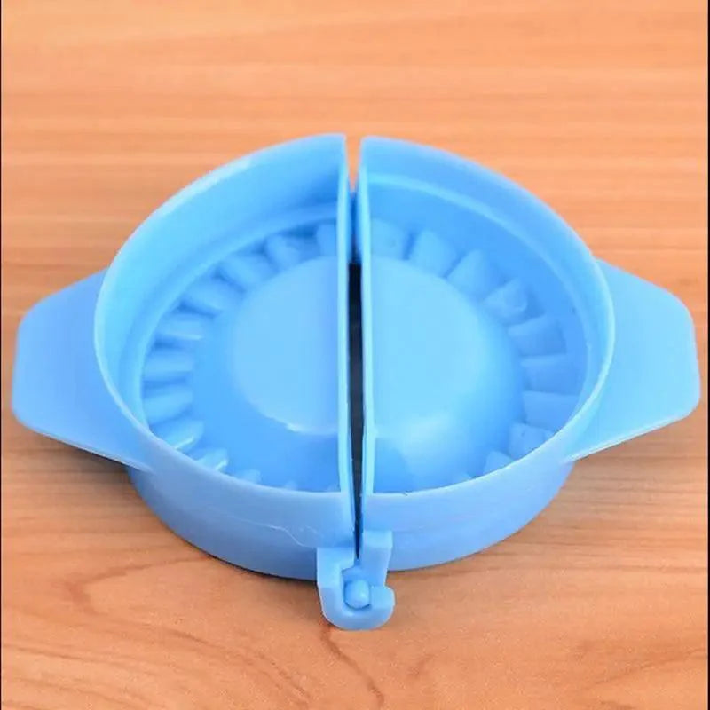 New Dumpling Mould Plastic Cutter Dumpling Maker Form Wrapper Presser Molds Cooking Pastry Cutter kitchen accessories