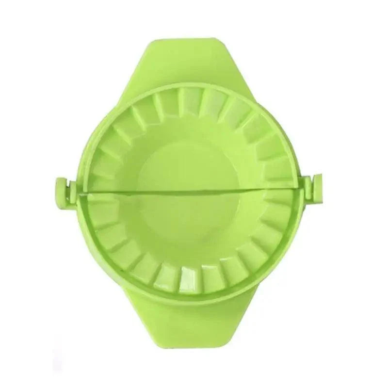 New Dumpling Mould Plastic Cutter Dumpling Maker Form Wrapper Presser Molds Cooking Pastry Cutter kitchen accessories
