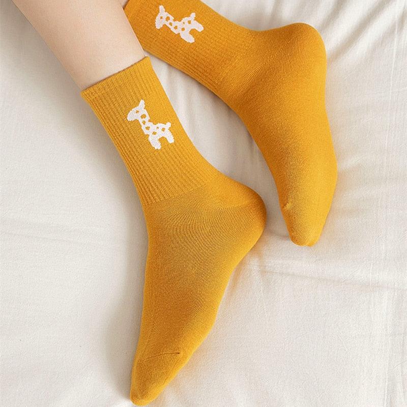 New Elegant Fruit Printed Breathable Cotton Socks Happy Funny Unisex Socks Candy Colors Harajuku Casual Cotton Crew Socks For Men And Women