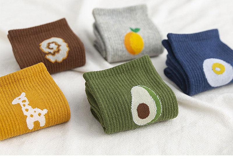 New Elegant Fruit Printed Breathable Cotton Socks Happy Funny Unisex Socks Candy Colors Harajuku Casual Cotton Crew Socks For Men And Women