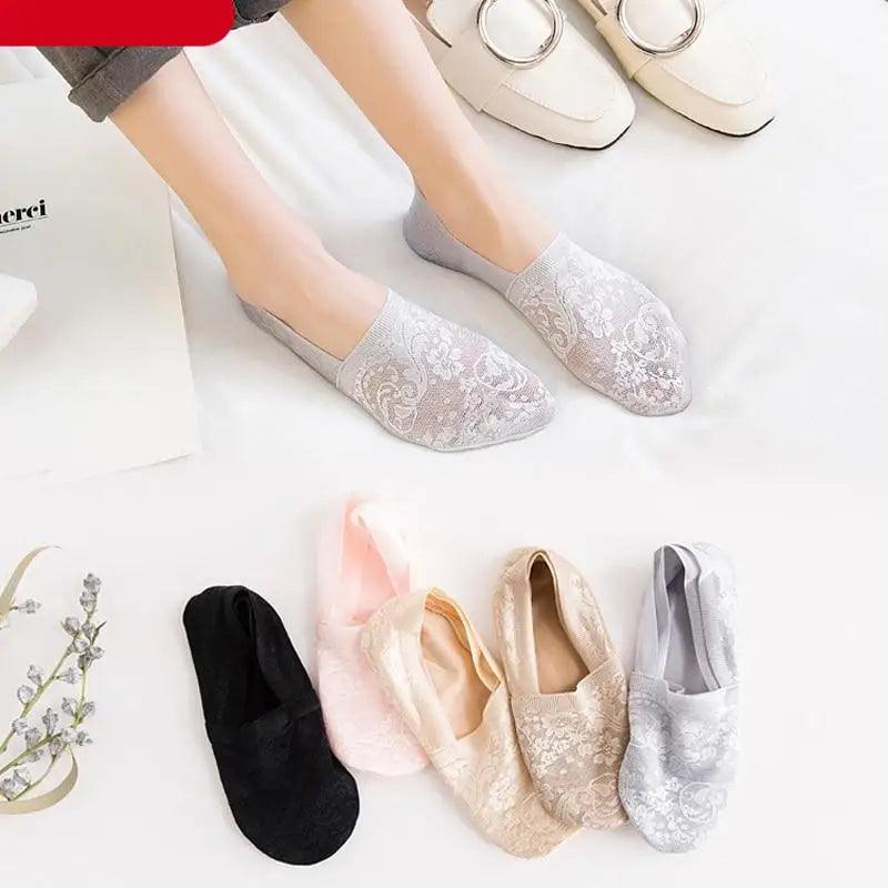 New Fashion Women Girls Spring Summer Socks Style Lace Flower Short Sock Breathable Invisible Ankle Socks Lace Socks for Women Ankle ,Knit Cotton Socks, Cute Ankle Lace Ruffled Socks for Women Warm Non-Slip Thick Lace Floor Socks