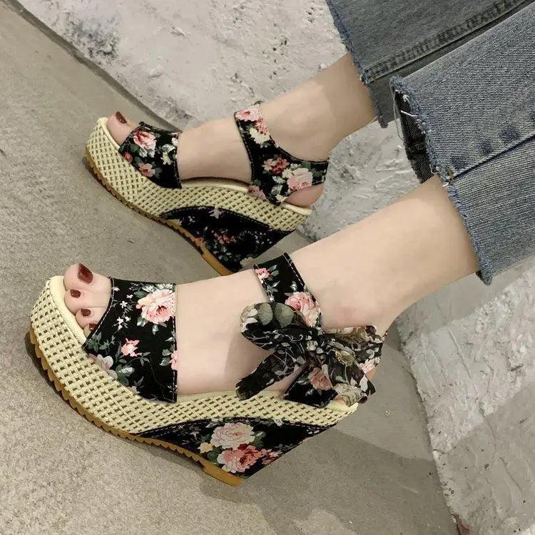 New Modern Women Wood High Heels Sandals Elegant Stylish Design Summer Womens Shoes