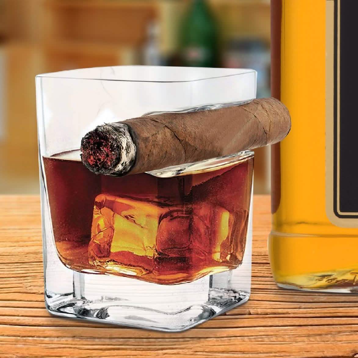 Old Fashioned Whiskey Glass with indented Cigar Rest