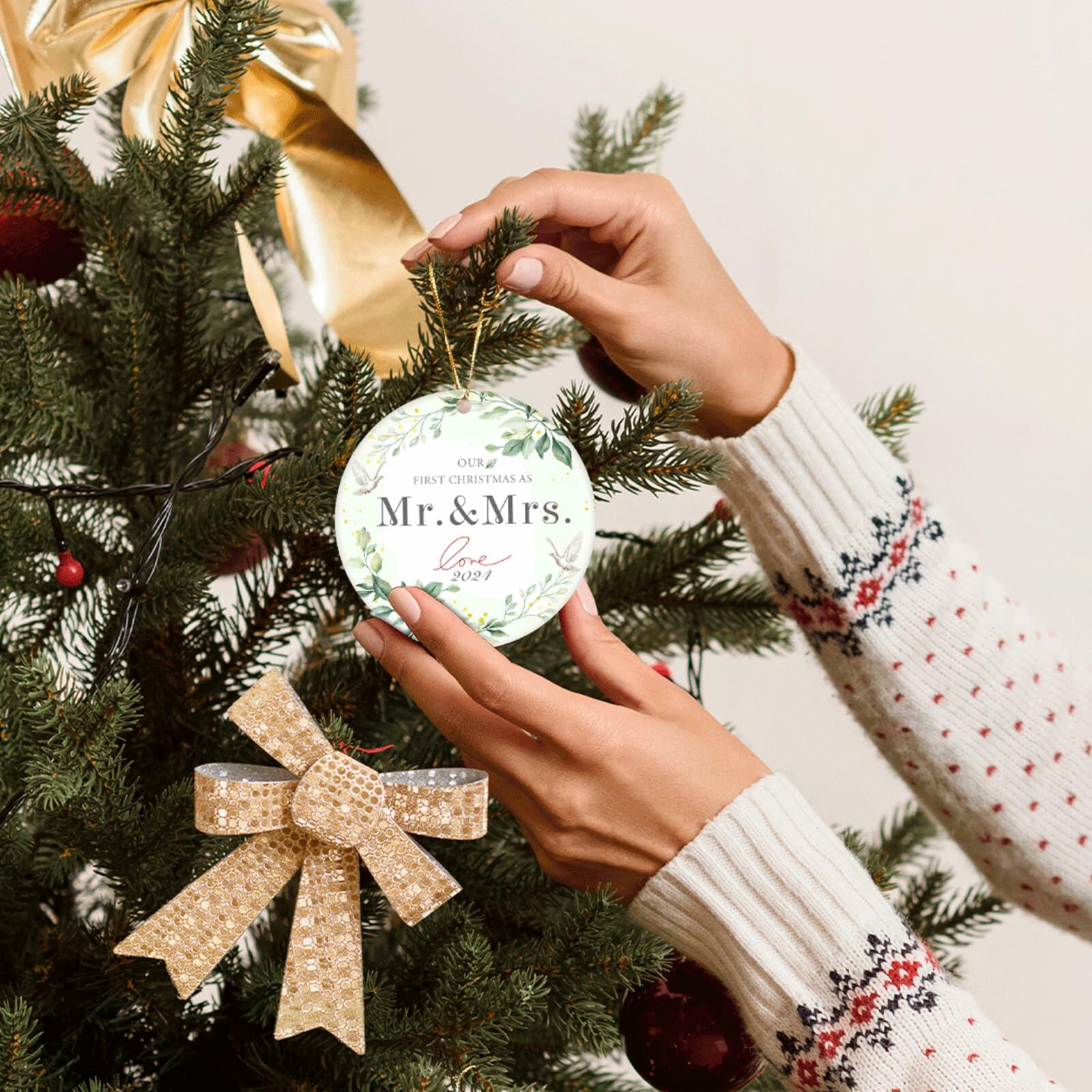 XKDOUS 2024 1st Christmas Mr & Mrs Ceramic Ornament Wedding Gift